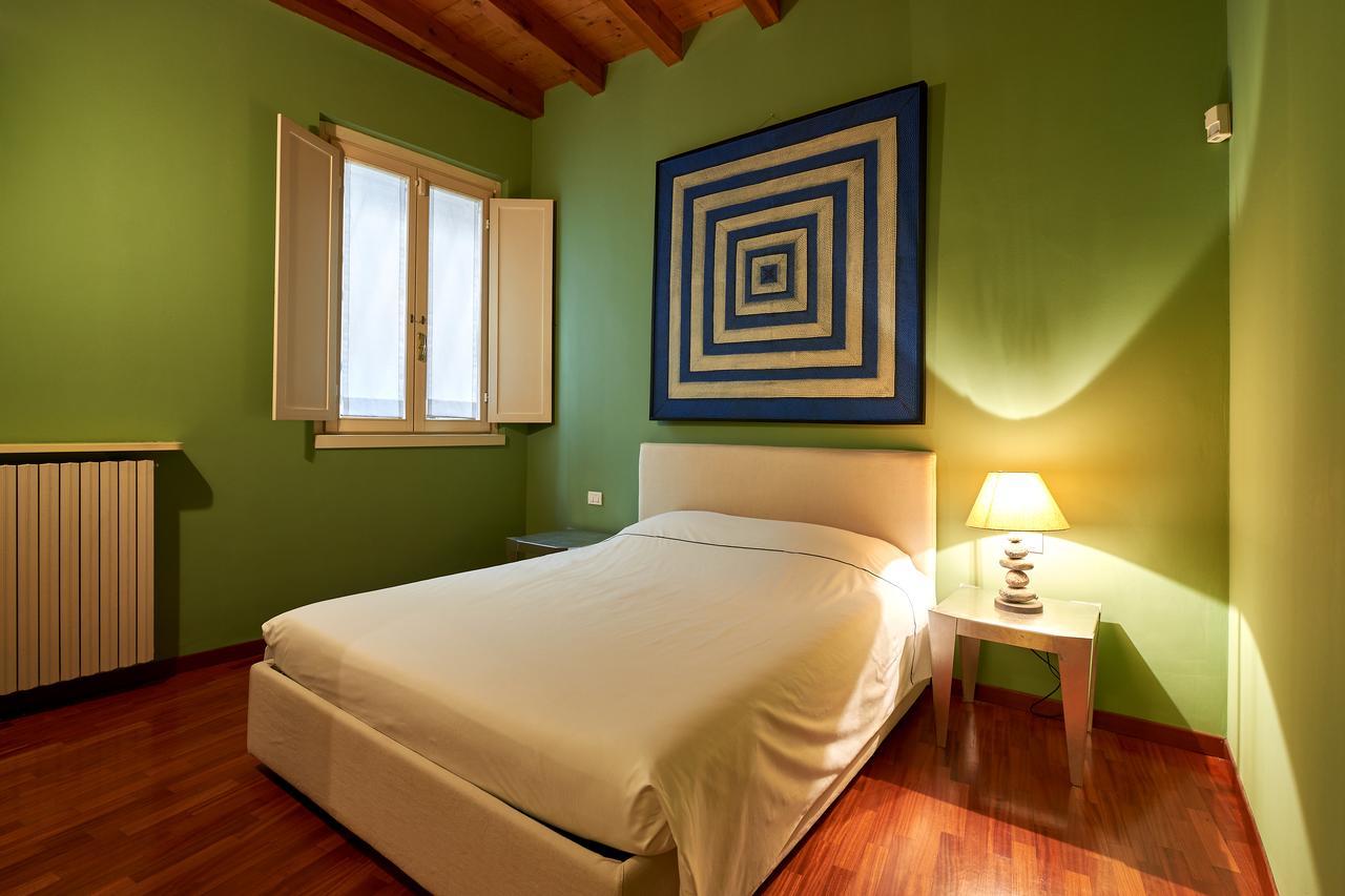 Brera Trilocale Apartment Milan Bagian luar foto