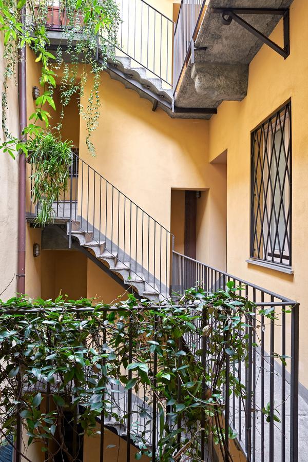 Brera Trilocale Apartment Milan Bagian luar foto